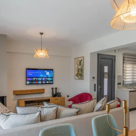 Villa Adaman Spartokhorion