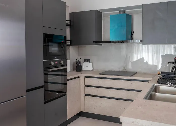 Adaman Villa Spartokhorion