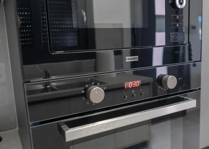 فيلة Adaman Spartokhórion